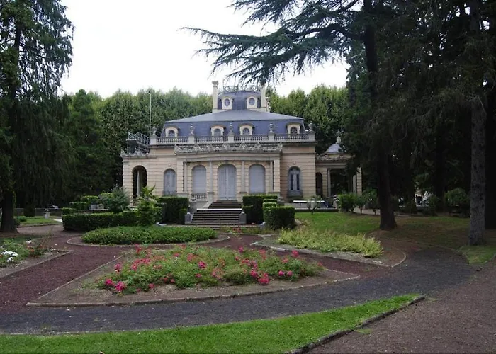 Sant Bernat Πανσιόν Olot